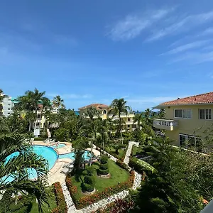 https://las-palmeras-by-graziano.comcaribbean.com